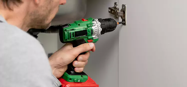Commercial Door Hinge Repair Bel Air South