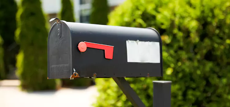 Secure Mailboxes for Packages Bel Air South
